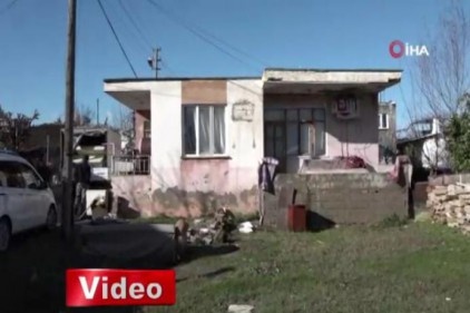 Muratpaşa&#039;dan görmeyen gözlerle çöp toplayan yaşlı adama yardım eli