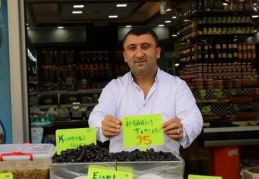 Müslüm Gürses’i de var Emel Sayın’ı da