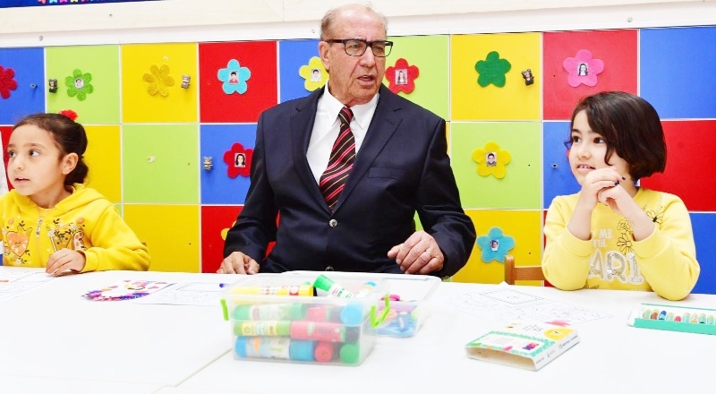 “10 yıllık iki bakanlık döneminde Gaziantep'in her karışında hizmeti bulunuyor”