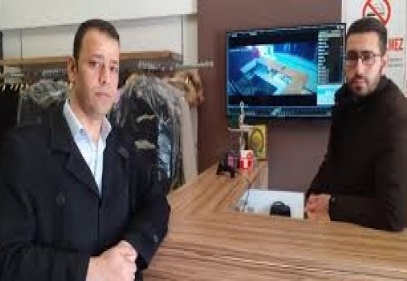 Müşteri gibi girdi, cüzdanı alıp gitti