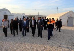 Müsteşar Yardımcısı konteyner kentleri gezdi