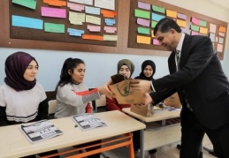 Mutlaka ikinci bir dilin olması gerekir