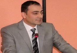 Mutlu insanlar yaptıkları işe aşık olan insanlardır