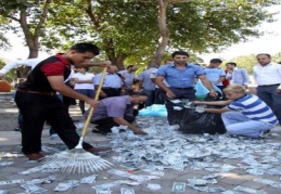 Müzisyenler, düğünlerde sahte dolar atılmasına isyan etti 