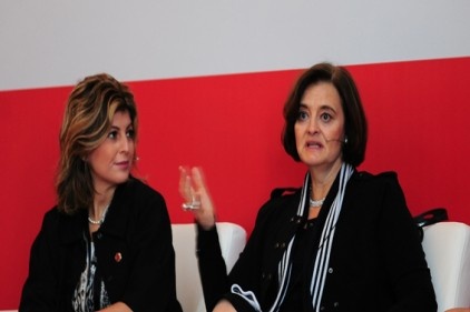 mWomen ile Türk kadınları teknolojiye hakim olacak
