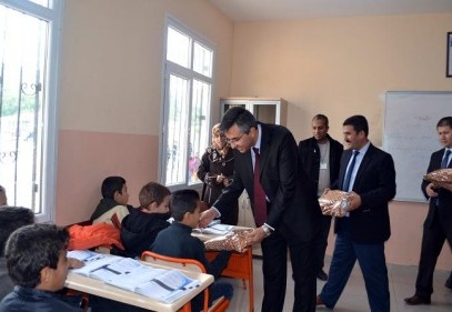 MYO Öğrencileri Nizip Konteynır Kenti’ni gezdi