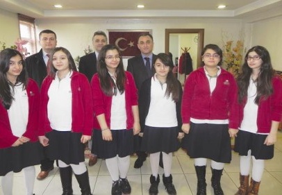 Nakıboğlu öğrencileri Vergi Dairesi’ni ziyaret etti