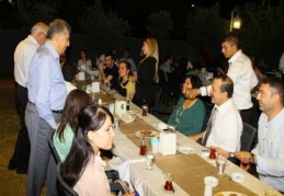 Naksan ailesi iftar da buluştu