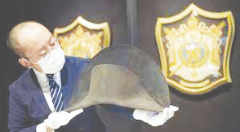 Napolyon'a ait olduğu ortaya çıkan şapka, açık artırmayla satılacak