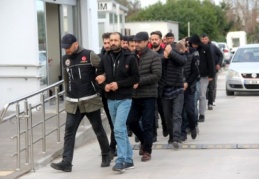 Narkotik operasyonunda gözaltına alınanlar adliyeye sevk edildi