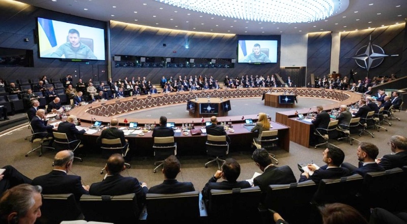 NATO, Ukrayna'ya daha fazla destek konusunda anlaştı