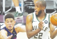 NBA finalinde Phoneix Suns seride 2-0 öne geçti