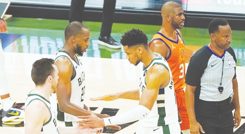 NBA finalinde Suns'ı yenen Milwaukee Bucks, seriyi eşitledi