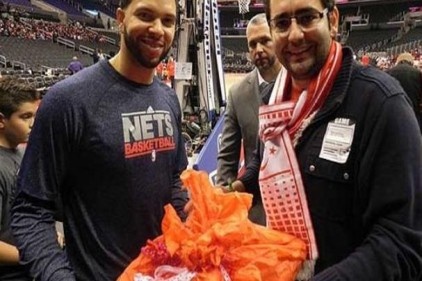 NBA&#8217;de baklava ikramı