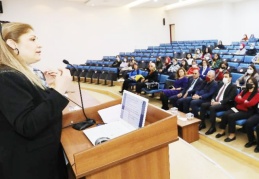 Ne kadar olumluyu hayal edersek duygu durumumuz o kadar olumlu olur