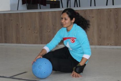 Neşe Mercan Rio Paralimpik Oyunları&#039;nda şampiyon oldu