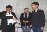 Nida Bebeğe misafirliğe gitti