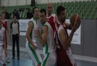 Niğde Belediyesi'ni evinde 84-79 mağlup etti 