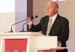 Nihat Özdemir: "Yaşadığımız olağanüstü şartlara rağmen iyi bir sezon geçirdiğimizi düşünüyorum"