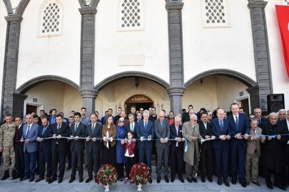 Nihayet Tahmazoğlu Cami açıldı