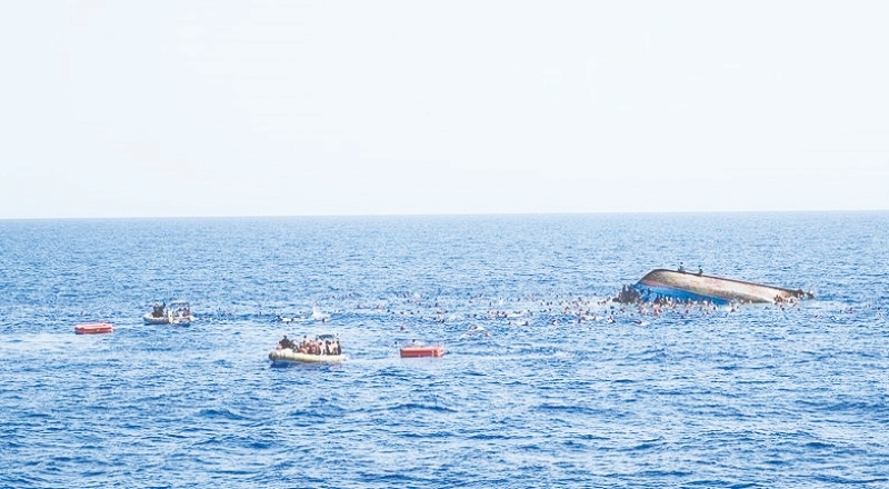 Nijerya'da 160'tan fazla yolcu taşıyan tekne alabora oldu