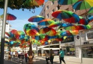 Nişantaşı oldu şemsiyeli cadde