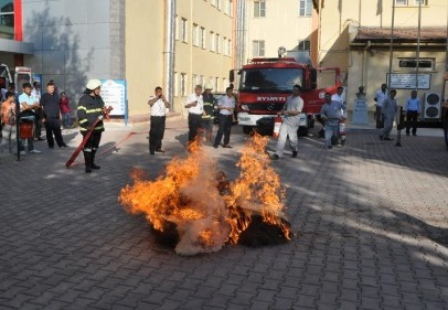 Nizip Devlet Hastanesi'nde tatbikat yapıldı