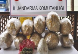 Nizip’te 50 kilogram uyuşturucu ele geçirildi