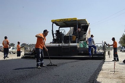 Nizip&#8217;te asfalt yapılıyor