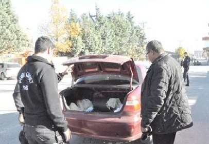 Nizip'te huzur operasyonunda79 araç sorgulandı