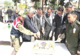Nizip’te polis bayramı kutlandı
