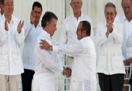 Nobel Barış Ödülü'nü FARC'la anlaşma imzalayan Kolombiya Devlet Başkanı aldı