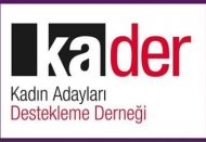 Nüfusunun yarısı kadın olan Türkiye’yi, erkekler tartışıyor!
