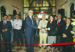 Nükhet Ocak Balkan’ın “Sudaki Damlalar” ebru sergisi açıldı