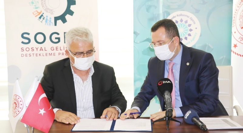 Nurdağı biberi İKA desteğiyle marka oluyor
