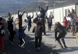Nurdağı ilçesinde depremzede çocuklara psikolojik destek verilmeye başlandı