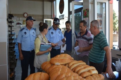 Nurdağı&#039; ilçesindeki fırın zabıta ekipleri tarafından denetlendi