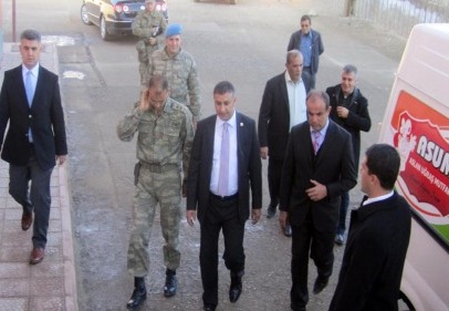 Nurdağı Kaymakamı Kartal köyünü ziyaret etti