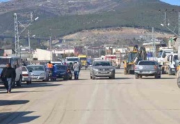 Nurdağı'nda yaralar sarılıyor, konteyner kentler kuruluyor