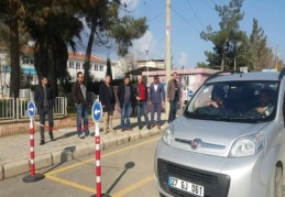Nurdağı'nda 110 kişi direksiyon dersi sınavına katıldı