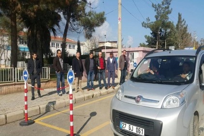 Nurdağı&#039;nda 110 kişi direksiyon dersi sınavına katıldı