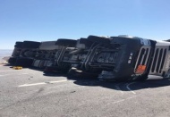 Nurdağı'nda mazot yüklü tanker yan yattı 