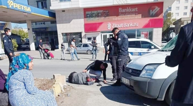 Nurdağı’nda ticari araç yayaya çarptı: 1 yaralı