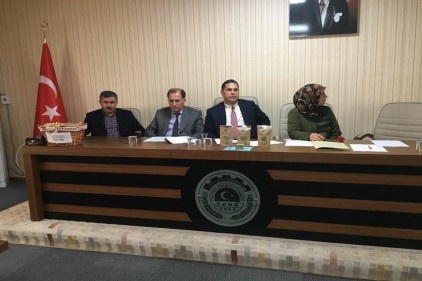 Nurdağı&#039;nda yer fıstığı bilgilendirme toplantısı yapıldı