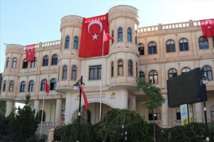 Nusaybin ve Yüksekova belediyelerine kayyım atandı