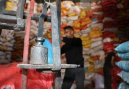 Odun satıcıları kara kara düşünüyor