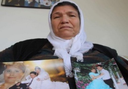 Oğlunu ve gelinini arıyor