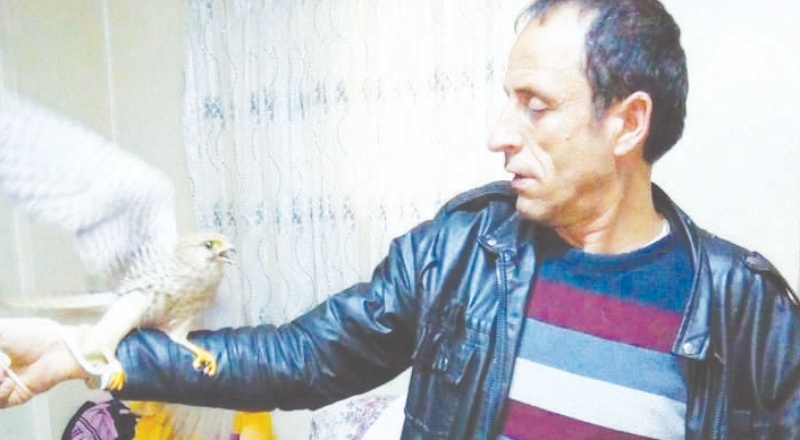 Oğlunun karıştığı kavgayı ayırmaya çalışırken öldürülen baba defnedildi