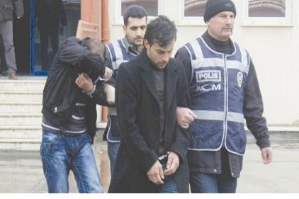 Öğrenci servisinde 140 kilo esrar ele geçirildi