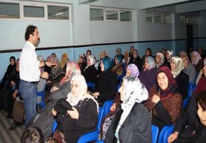 Öğrenci velileri de eğitiliyor